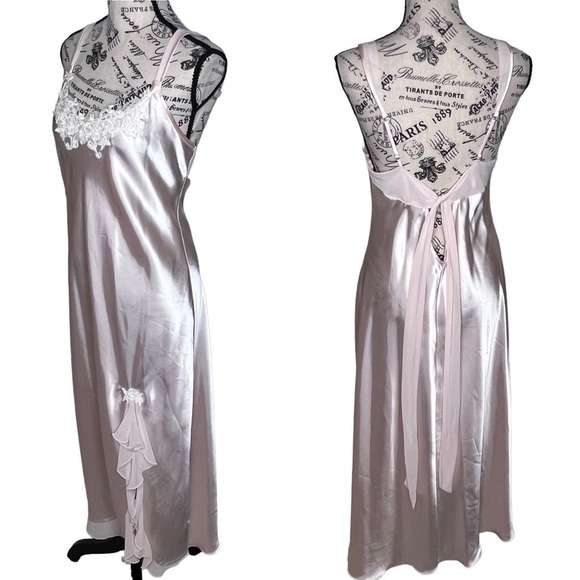 VTG Expressions Lace Embellished Side Slit Full Length Night Gown Blush Pink Med - Picture 2 of 14